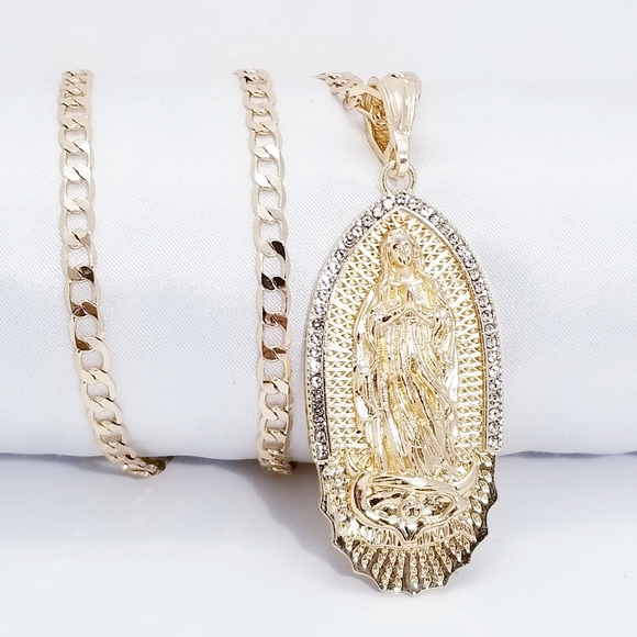 14K Gold Plated Virgen de Guadalupe necklace - Picture 4 of 6